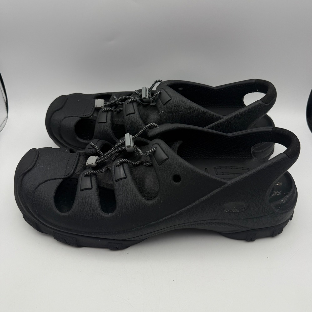 Crocs Bite Collection Sandals Mens 13 Black Closed Toe Bungee Outdoor Water Shoe